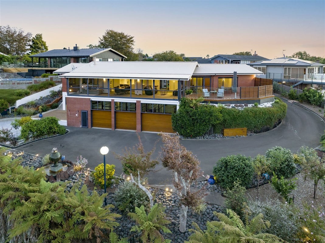 13 Marnane Terrace, St Andrews, Hamilton - Carousel 2