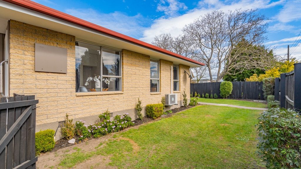 1/24 Hayton Road, Wigram, Christchurch - Carousel 11