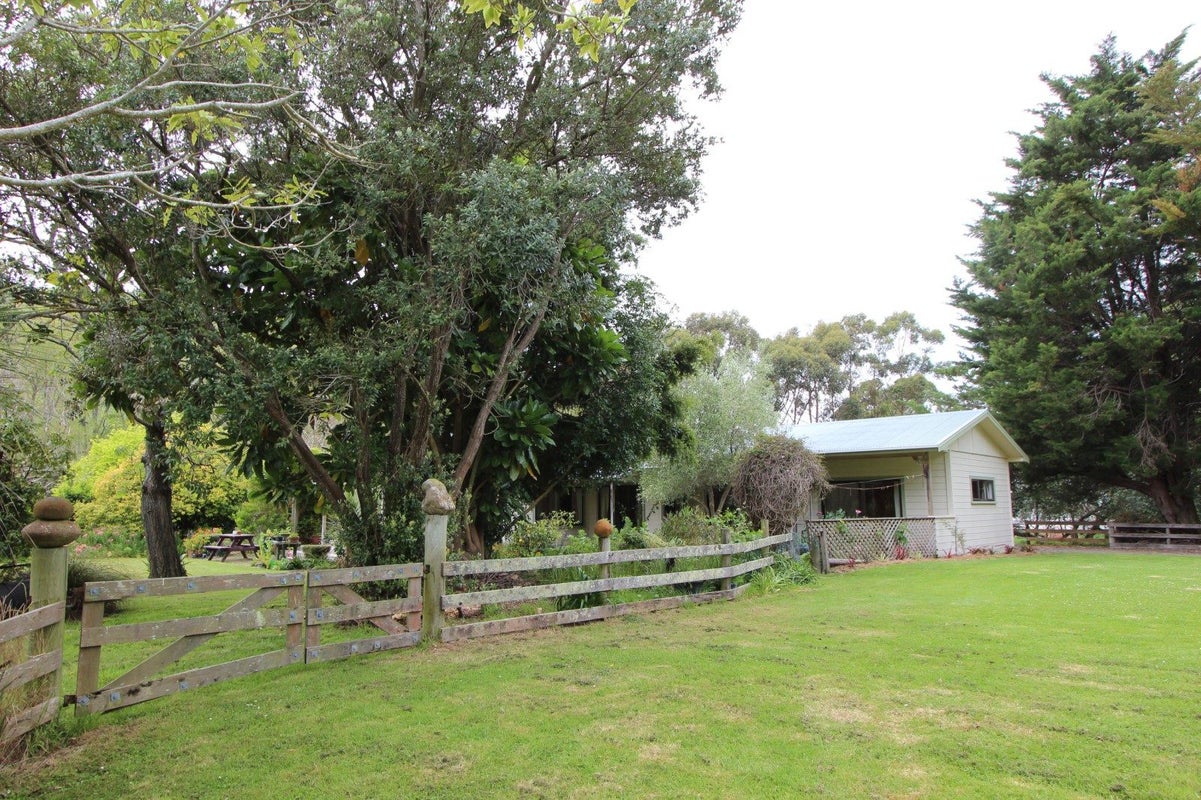 456 Te Apiti Road, Havelock North - Carousel 2