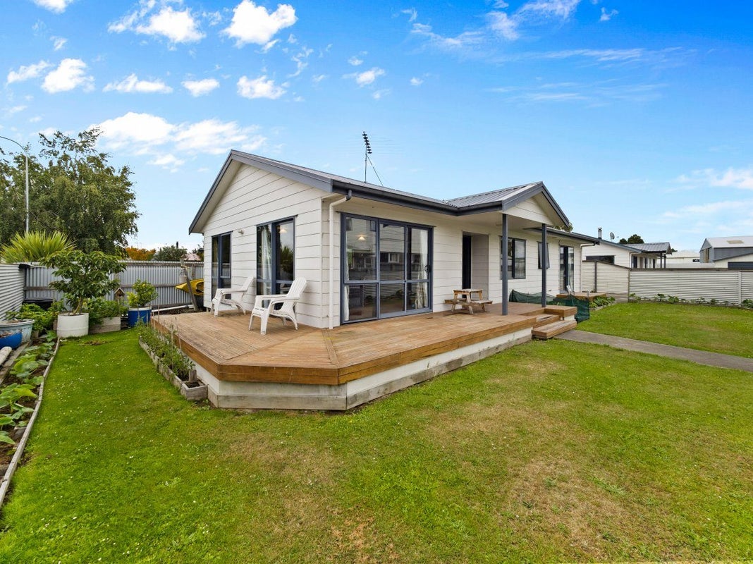 6 Anne Street, Tinwald, Ashburton - Carousel 1