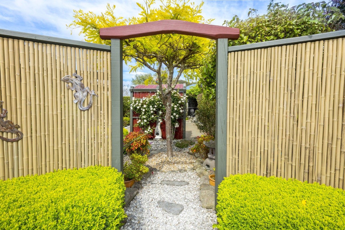 11A Ormrod Grove, Riverstone Terraces, Upper Hutt - Carousel 2