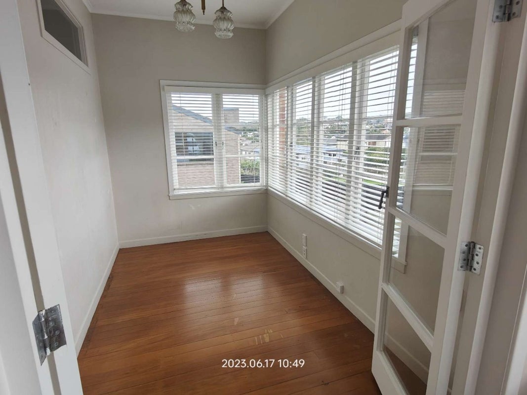 22 Dallinghoe Crescent, Milford, Auckland - Carousel 26