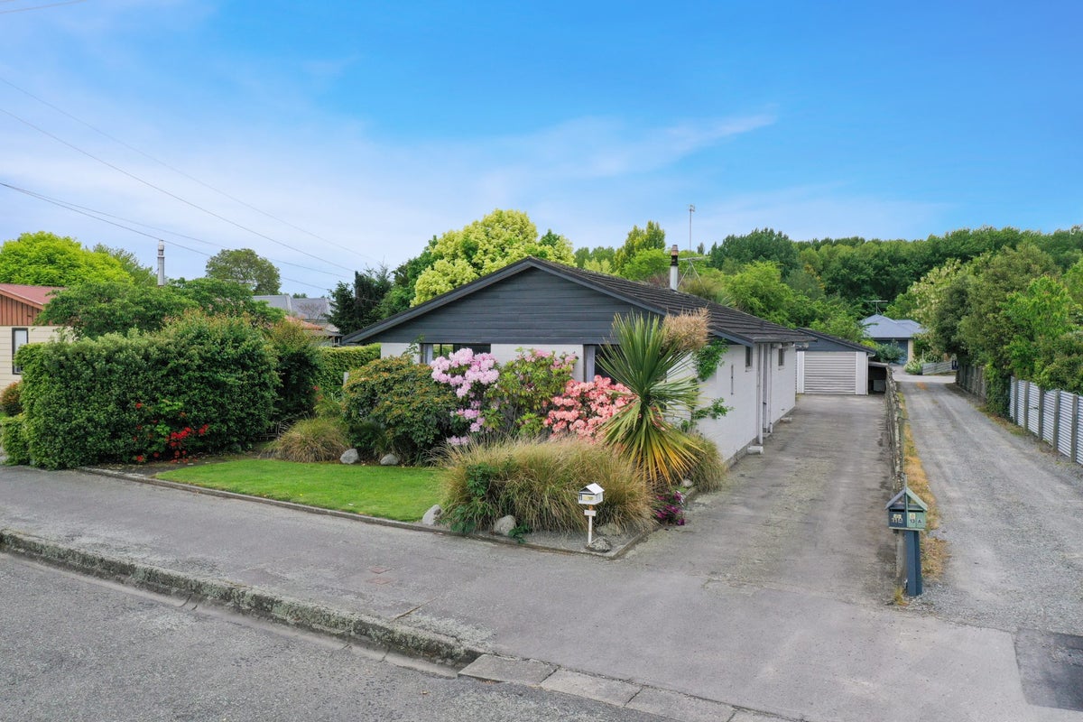 11 Carters Terrace, Tinwald, Ashburton - Carousel 2