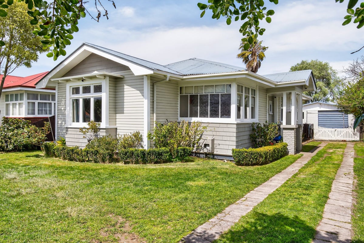 608 Aberdeen Road, Te Hapara, Gisborne, Gisborne - Carousel 1