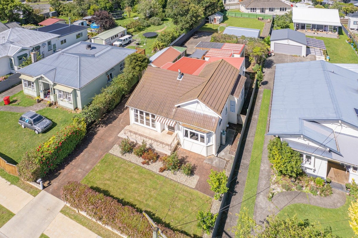 31 Kings Avenue, Gonville, Whanganui - Carousel 2
