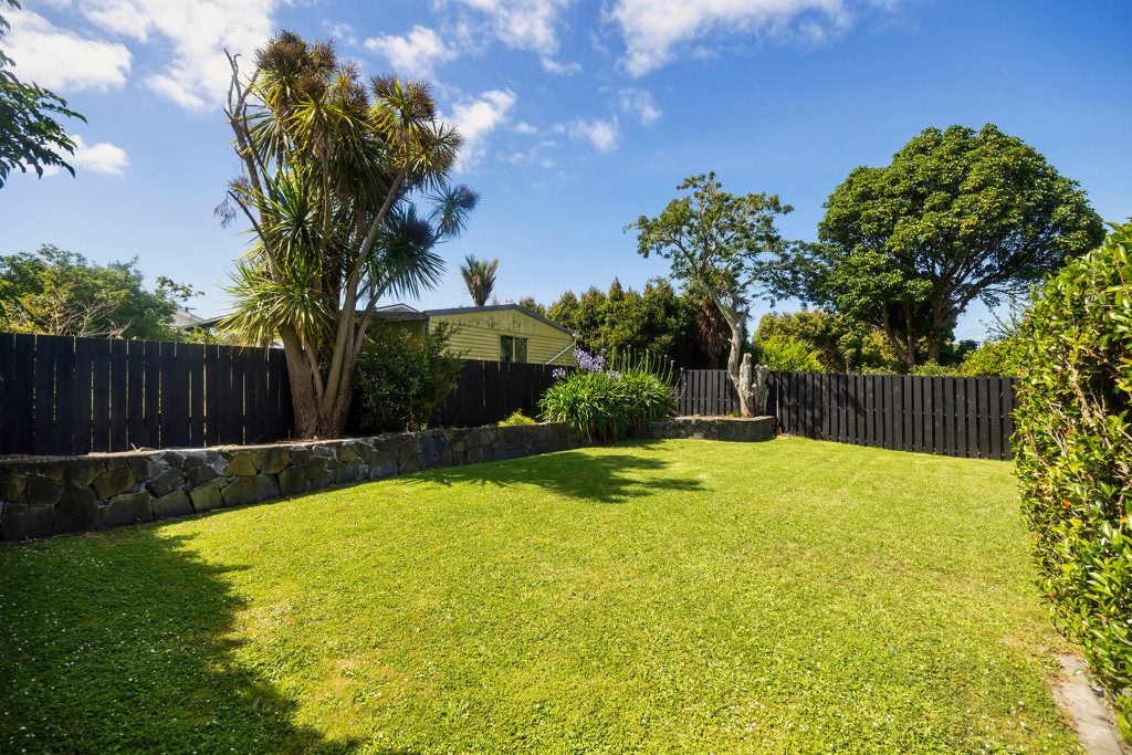 32 Euston Road, Sandringham, Auckland - Carousel 2