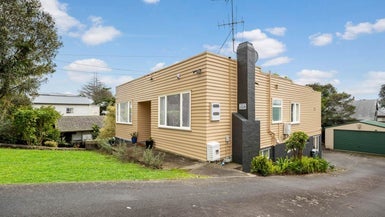 29 Bannerman Road, Morningside, Auckland - Carousel 1