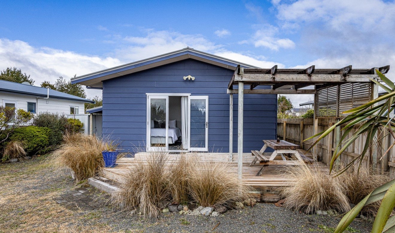17C Millar Street, Waimarino, National Park - Carousel 2