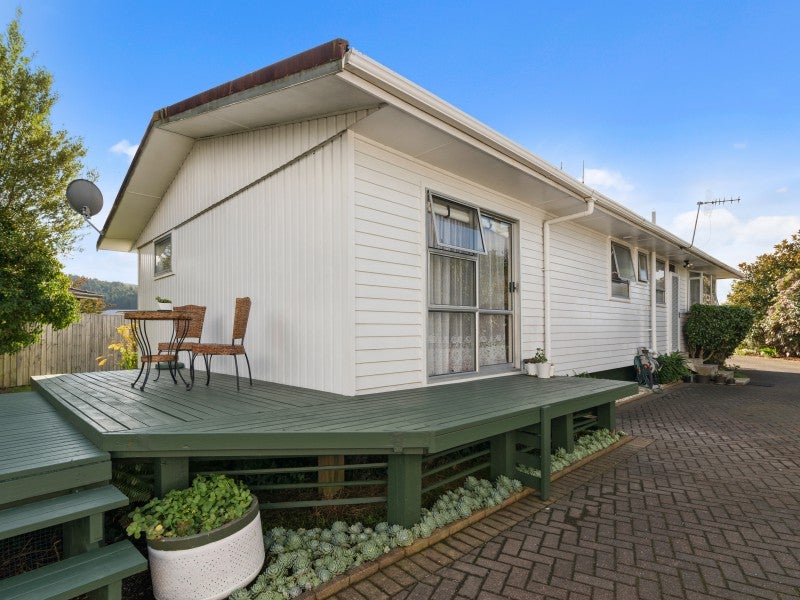 28 Fenruss Street, Fairy Springs, Rotorua - Carousel 2