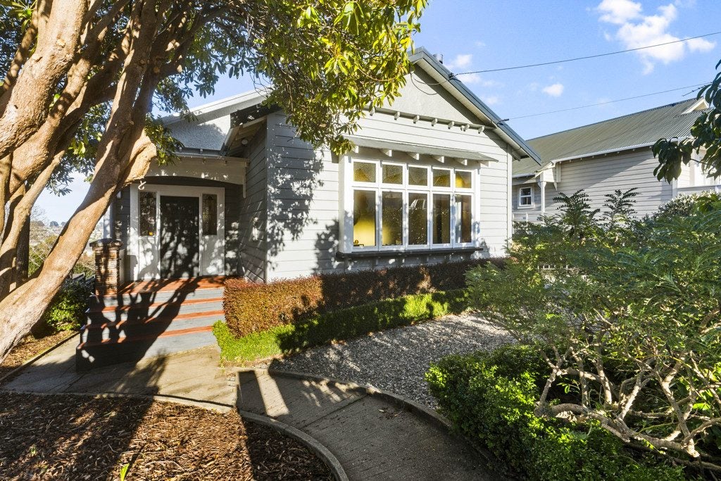 26 Benhar Street, Maryhill, Dunedin, Otago - Carousel 1