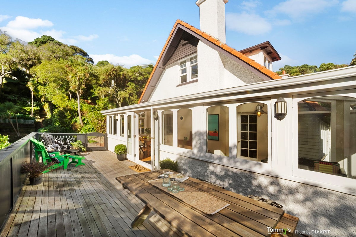 47 Sefton Street, Wadestown, Wellington - Carousel 2