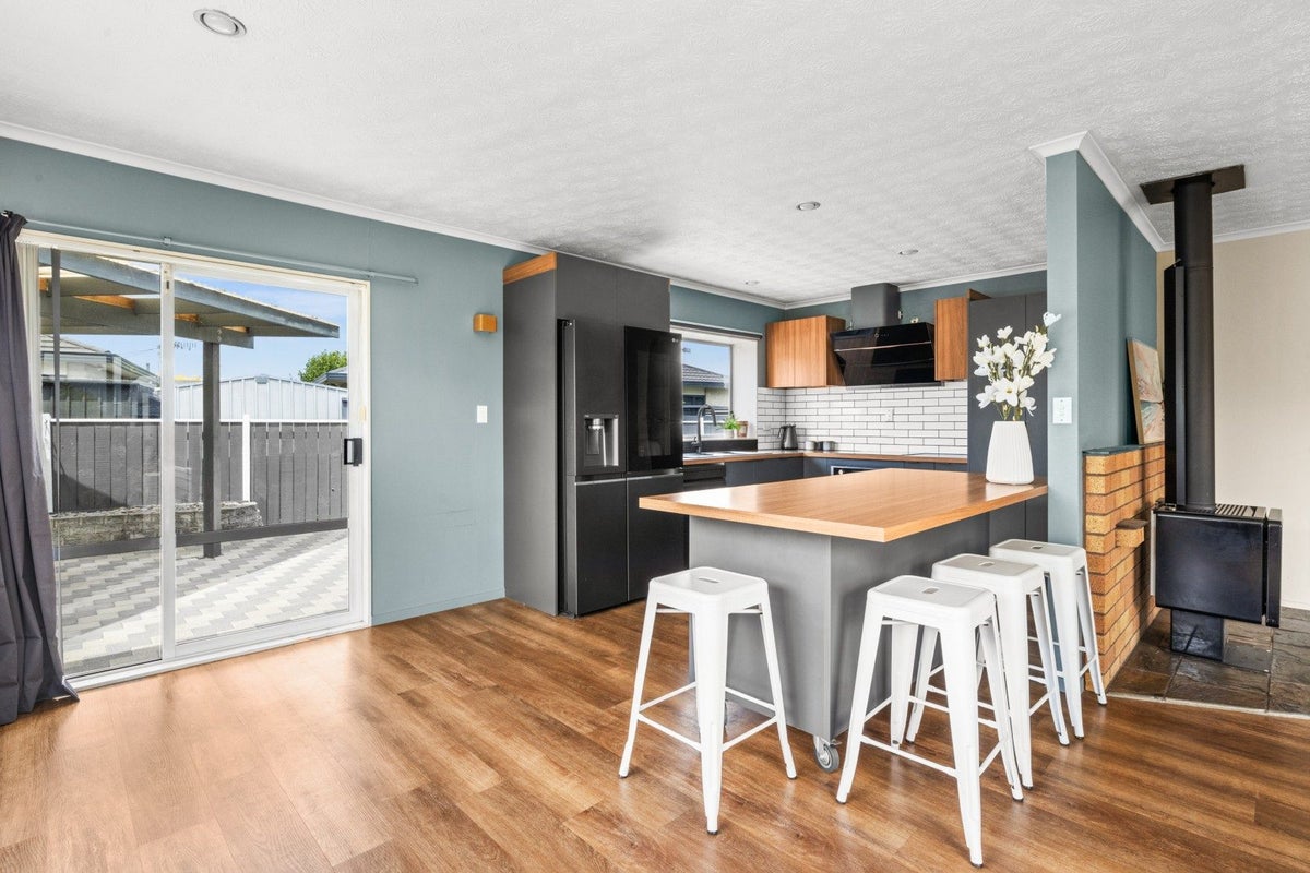 53 Auckland Road, Greenmeadows, Napier - Carousel 1