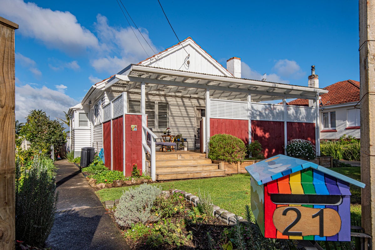 1/21 Churchill Street, Saint Kilda, Dunedin - Carousel 20