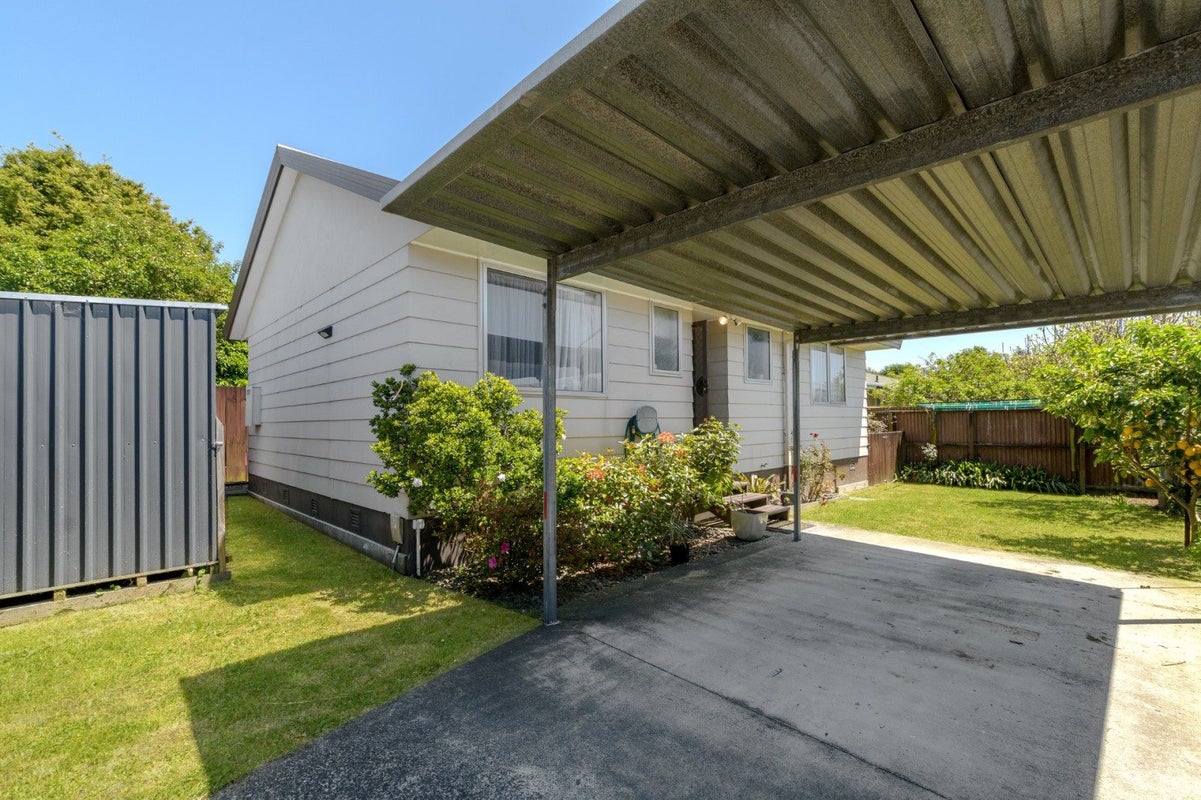 32B Tyrone Street, Greerton, Tauranga - Carousel 15