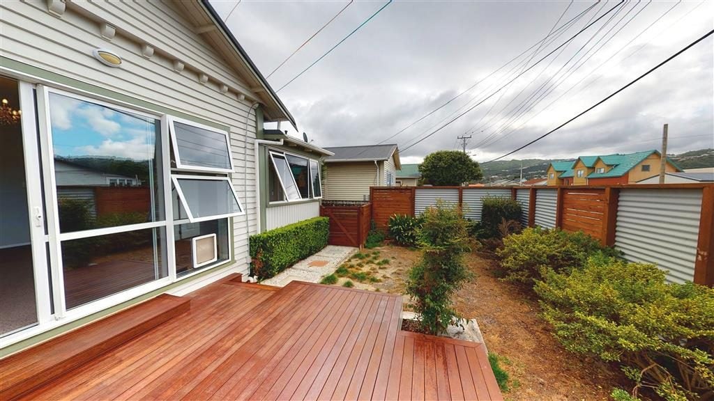 30 South Street, Petone, Lower Hutt - Carousel 2