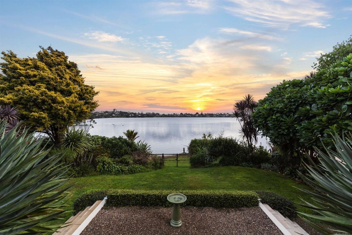 7 Eric Price Avenue, Takapuna, Auckland - Carousel 1