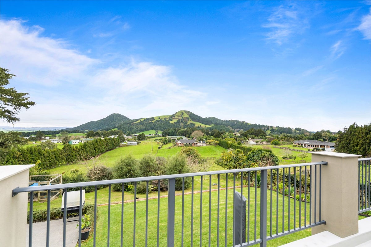 30 Glen Bruce Place, Whangarei - Carousel 2