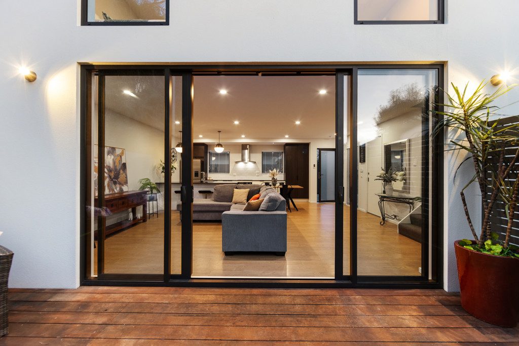 3/27 Springfield Road, St Albans, Christchurch - Carousel 2