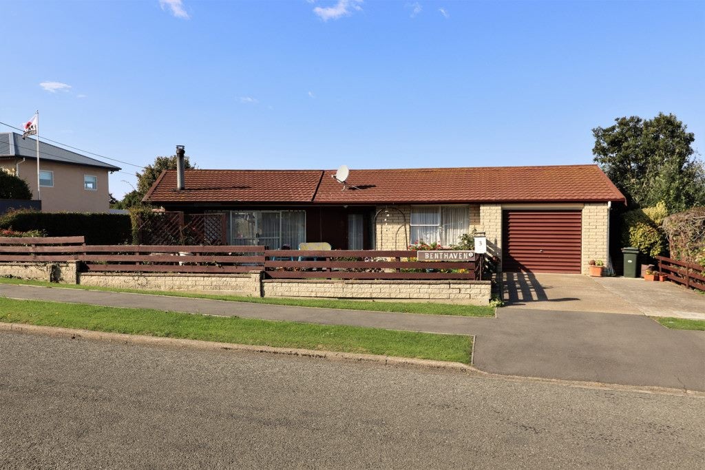 3 Stuart Street, Holmes Hill, Oamaru - Carousel 1