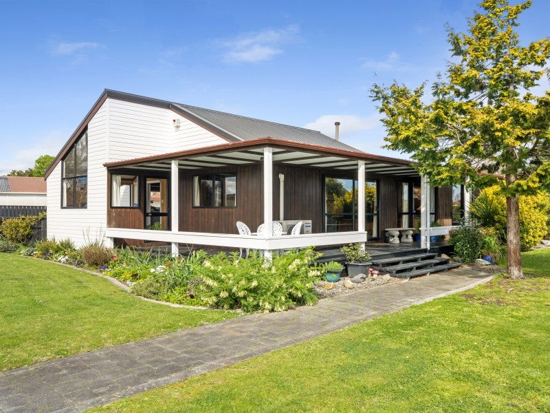 156 Amberley Avenue, Highbury, Palmerston North - Carousel 1