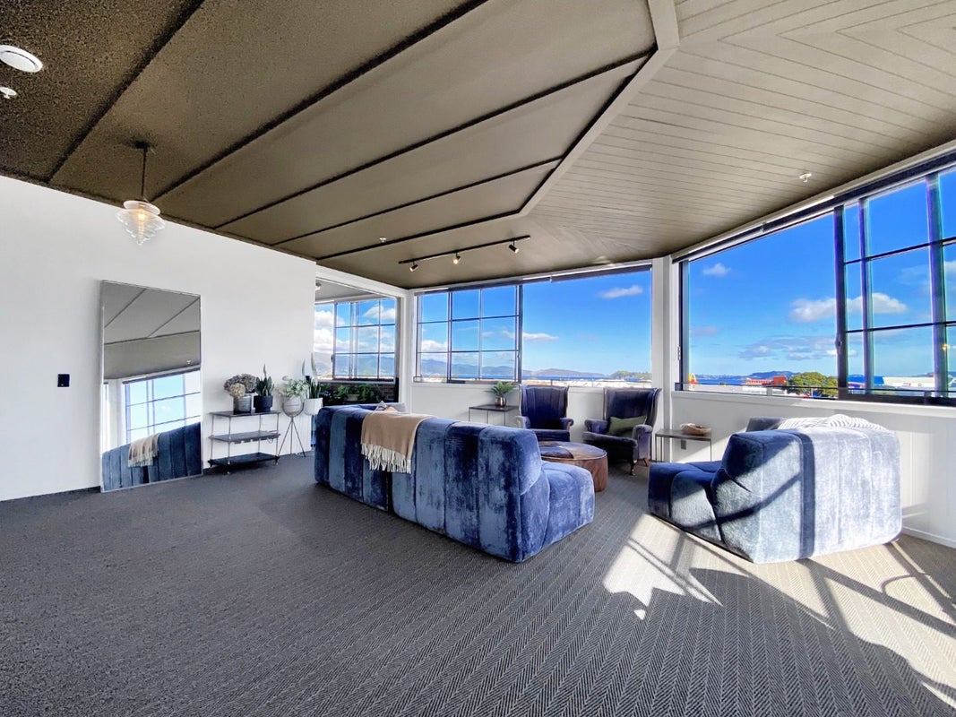 302/73 Jackson Street, Petone, Lower Hutt - Carousel 1