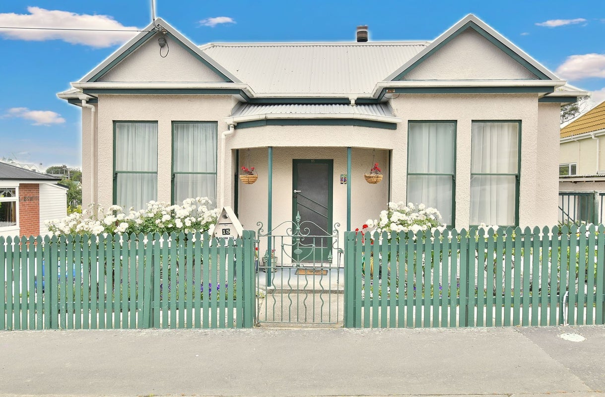 15 Bernard Street, Kenmure, Dunedin - Carousel 24