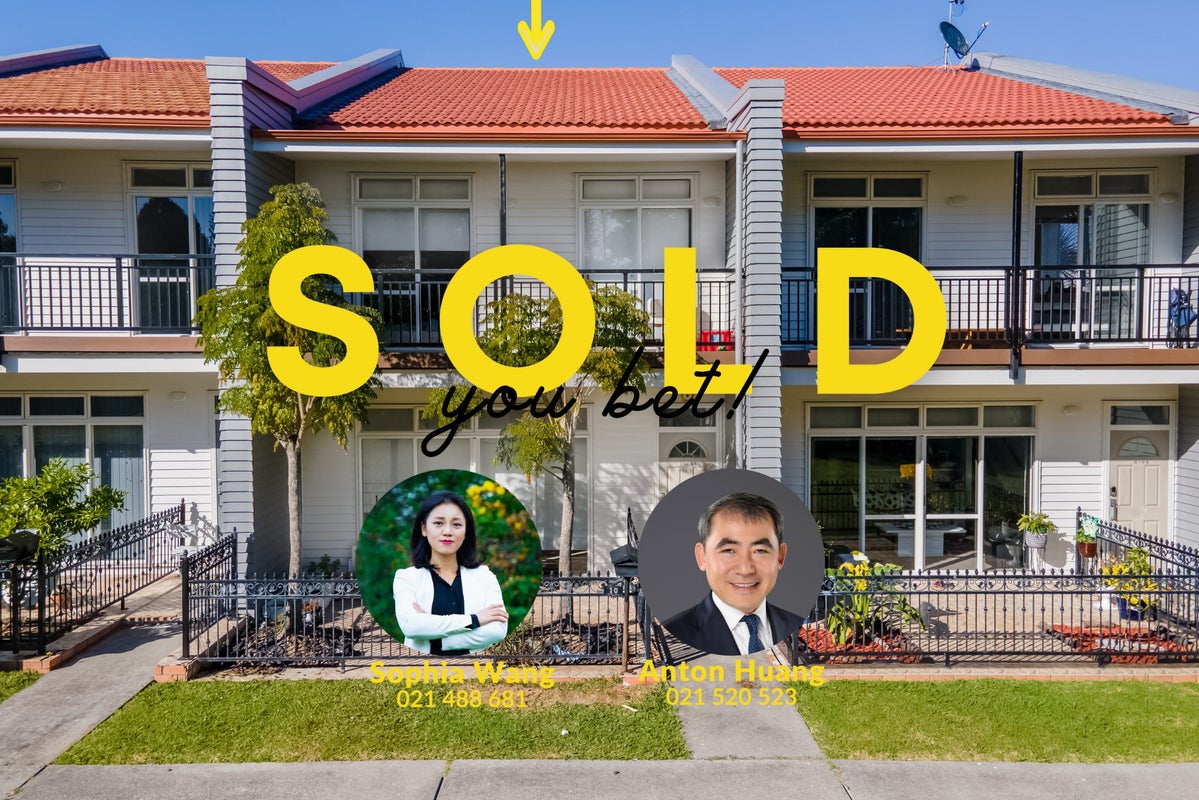 10/44 Carlos Drive, Flat Bush, Auckland - Carousel 1