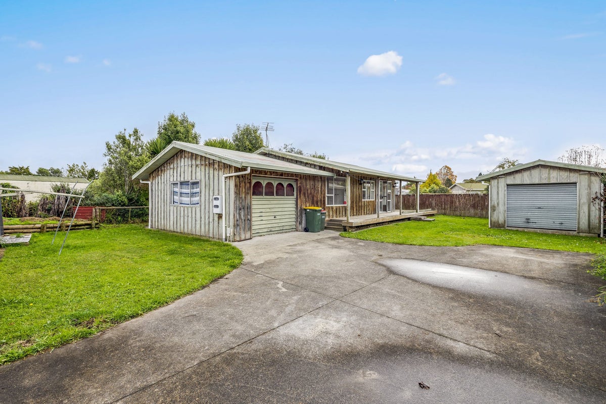 12 Paraone Street, Ngongotaha, Rotorua - Carousel 2