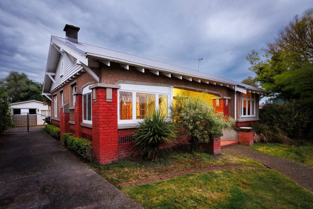 8 Annandale Avenue, Takaro, Palmerston North - Carousel 1