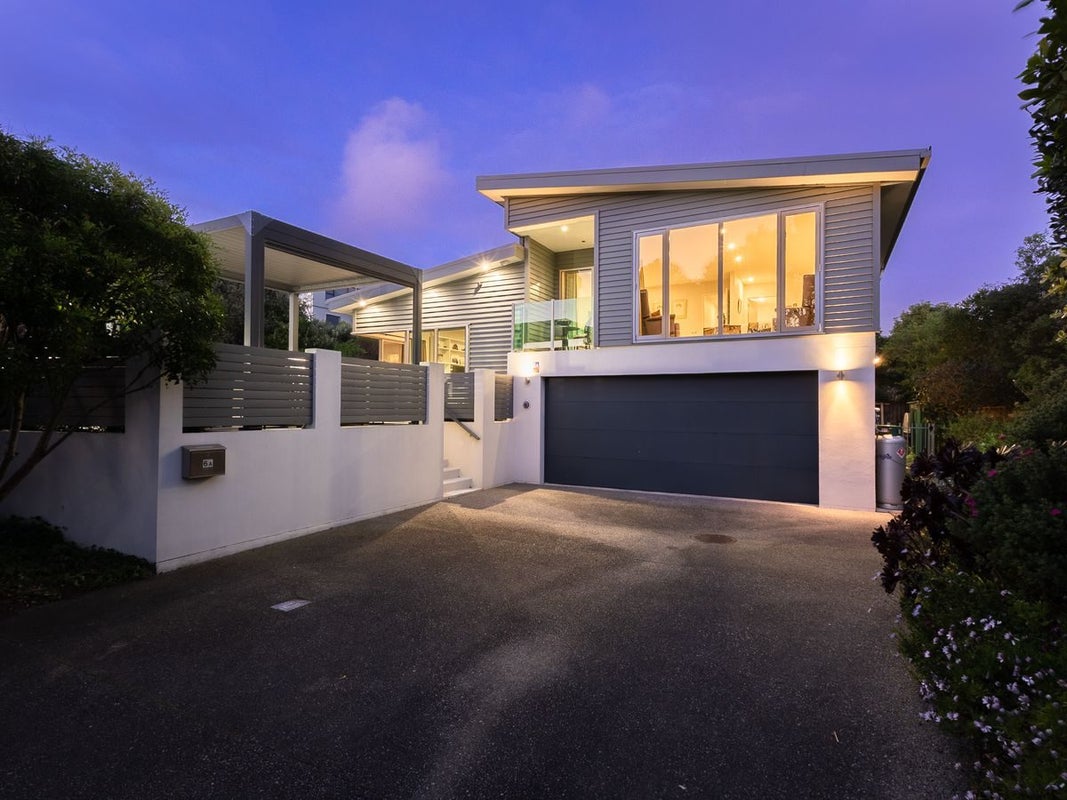 6A Kohutuhutu Road, Raumati Beach, Kapiti Coast, Wellington - Carousel 2