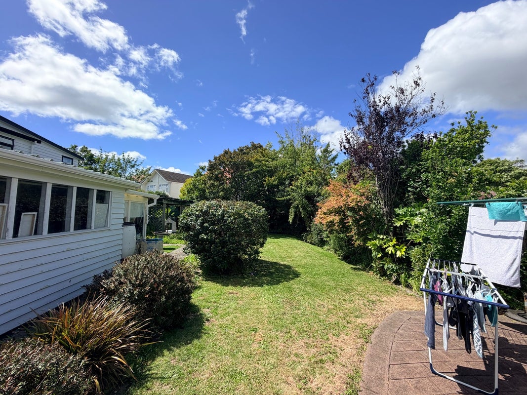 13 Pinny Avenue, Epuni, Lower Hutt - Carousel 17