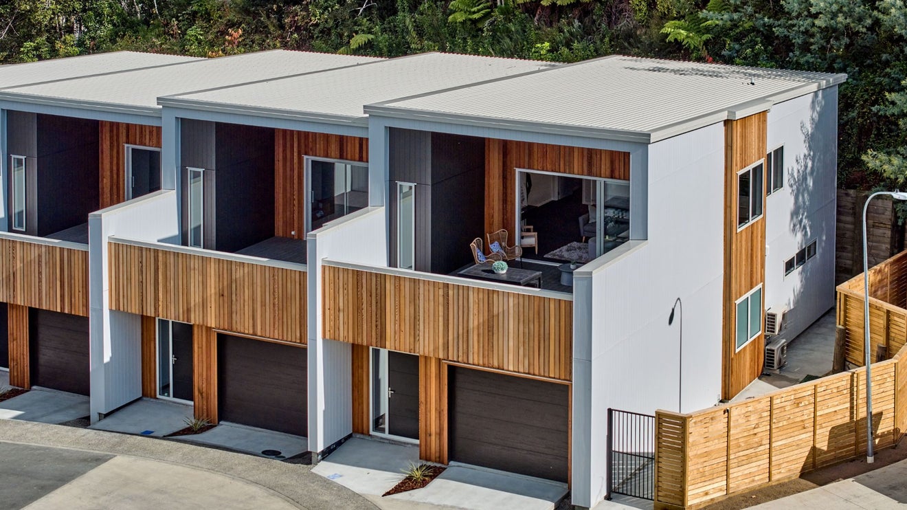 7 Pakura Place, Wainuiomata, Lower Hutt - Carousel 1