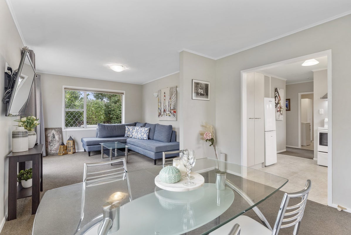 4/15 O'halloran Road, Howick, Auckland - Carousel 2