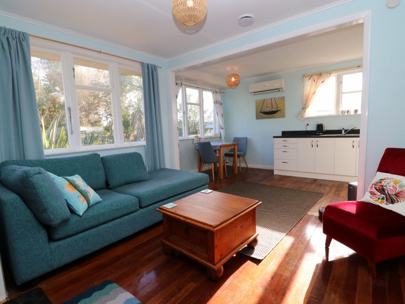 23B Roore Street, Foxton Beach, Foxton - Carousel 2