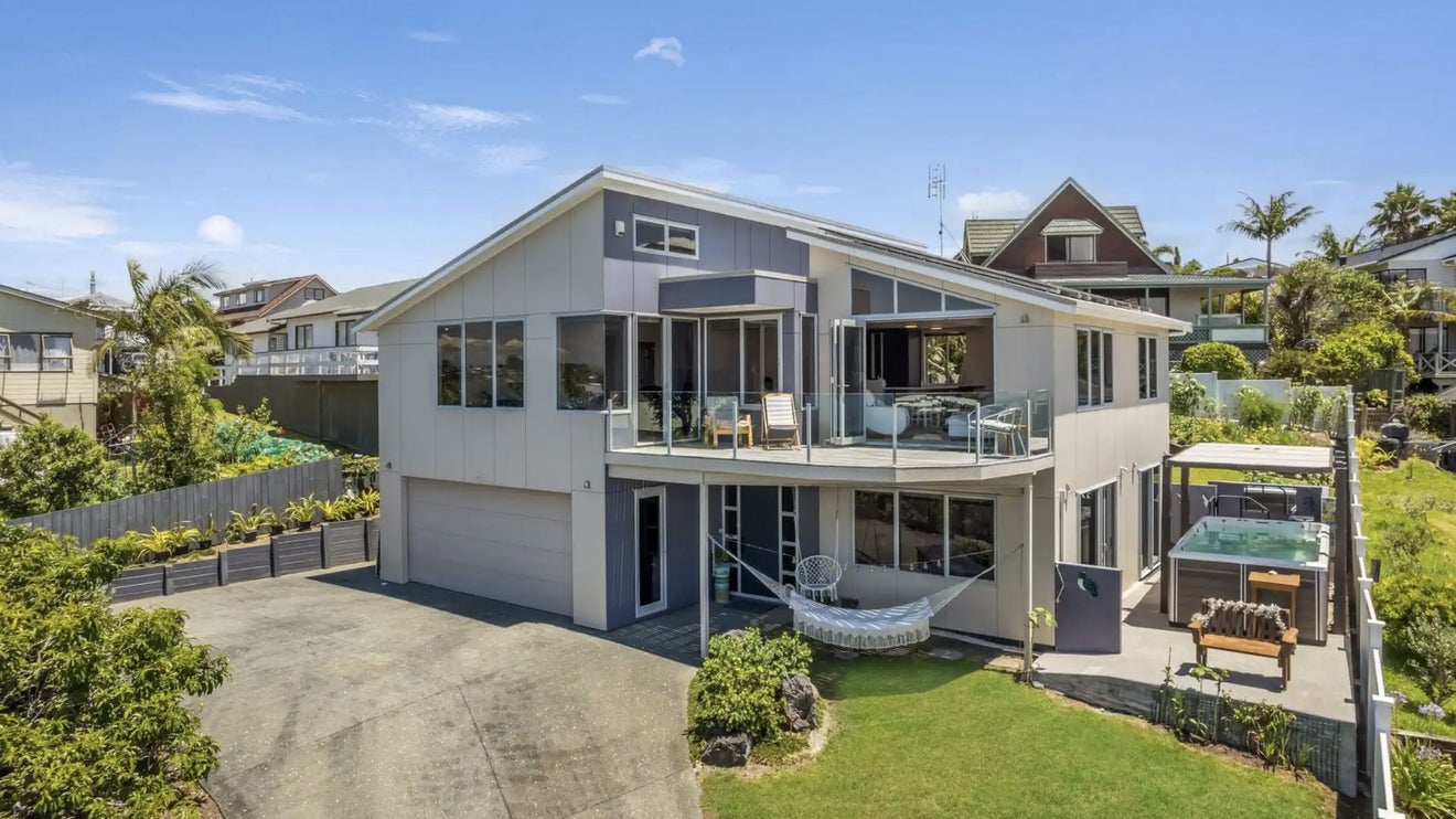 8 Aurora AVE, Snells Beach, Snells Beach  - Carousel 1