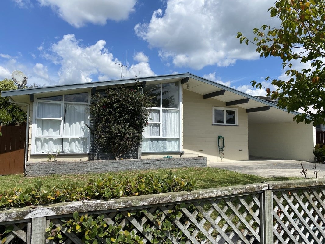 63 Bremworth Avenue, Dinsdale, Hamilton - Carousel 2