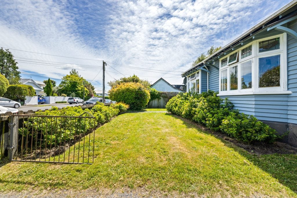 66 Caledonian Road, St Albans, Christchurch - Carousel 2