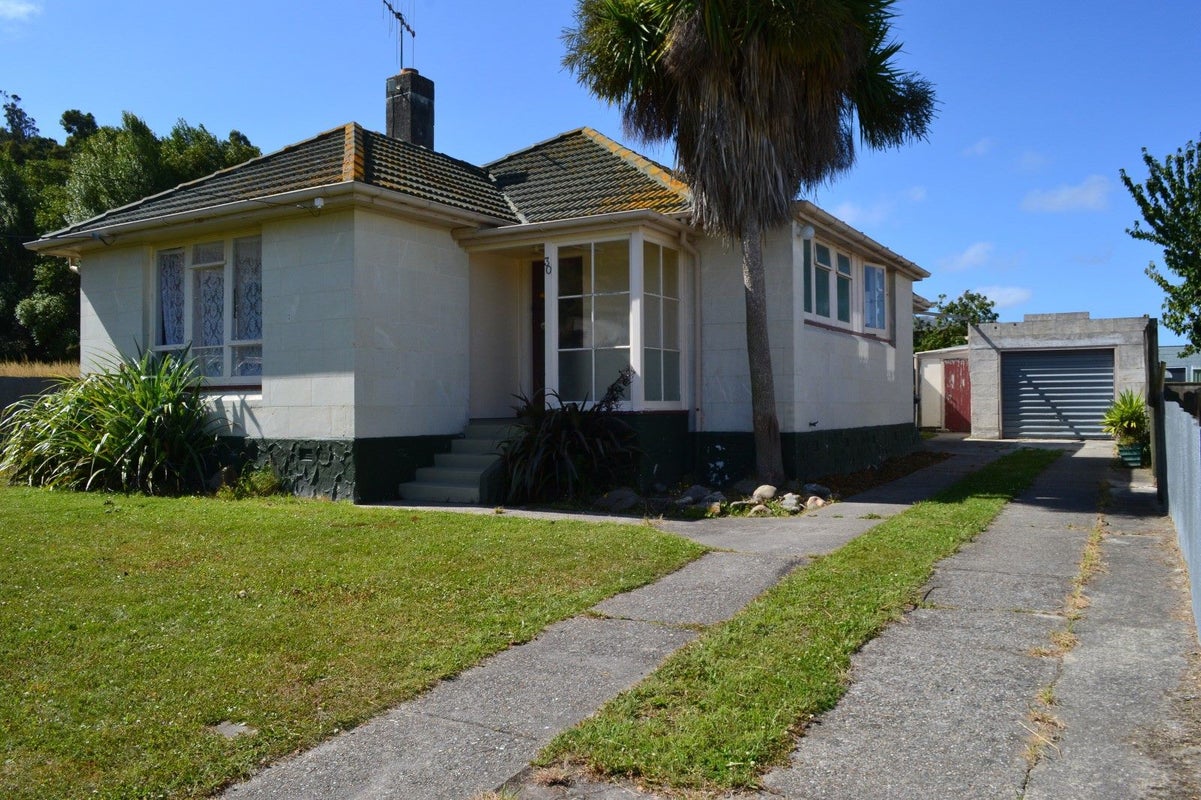 30 Harlech Street, Oamaru North, Oamaru - Carousel 1