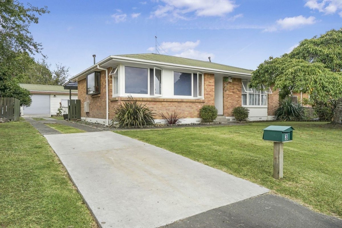 3 Breidis Place, Chartwell, Hamilton - Carousel 1