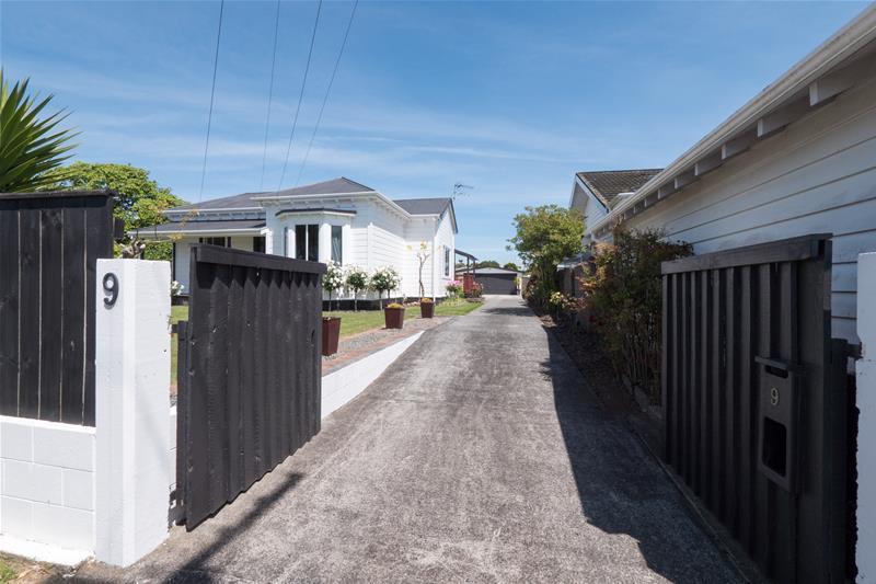 9 Collins Street, Hawera - Carousel 2
