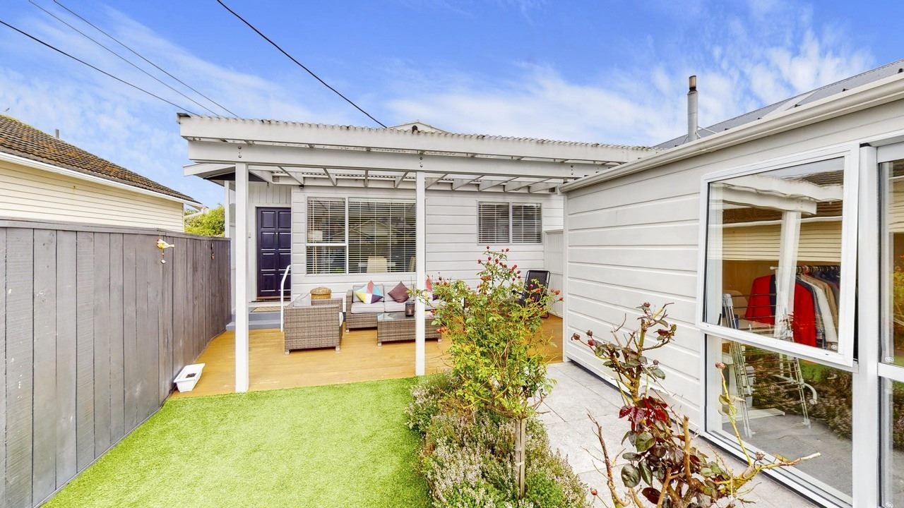 1/65 Yule Street, Kilbirnie, Wellington - Carousel 1