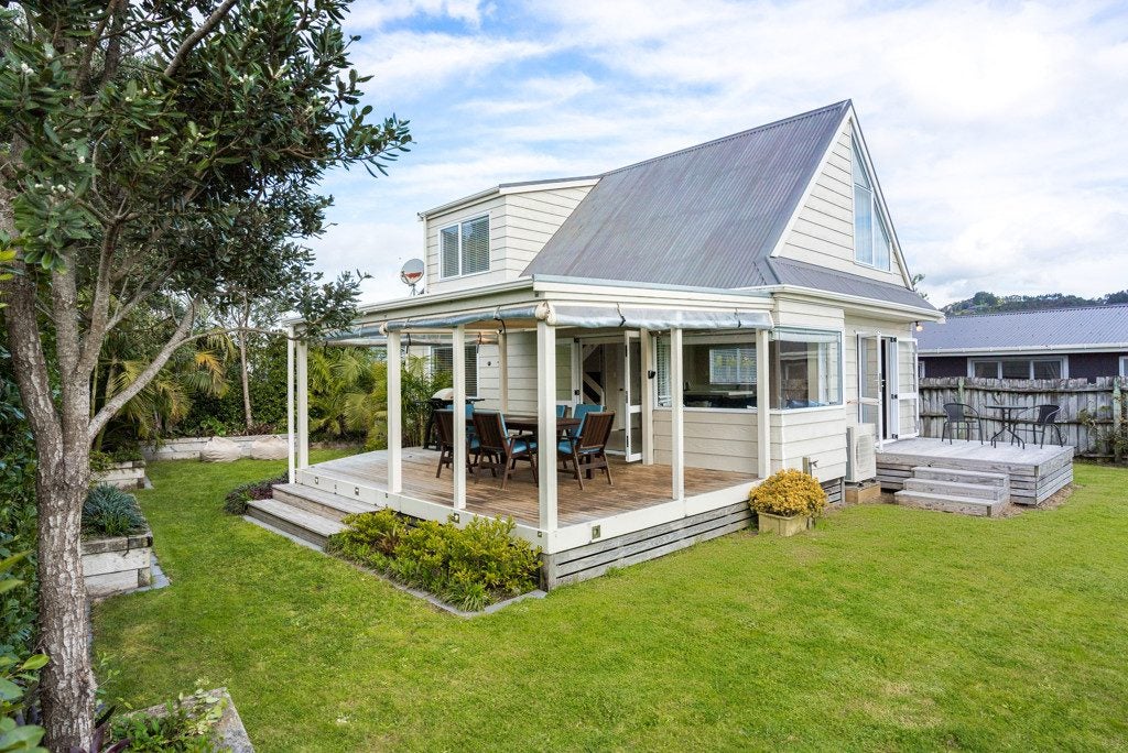306B Given Avenue, Whangamata, Whangamatā - Carousel 1