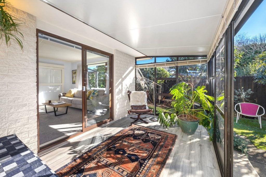 2/57 Reynolds Avenue, Bishopdale, Christchurch - Carousel 2