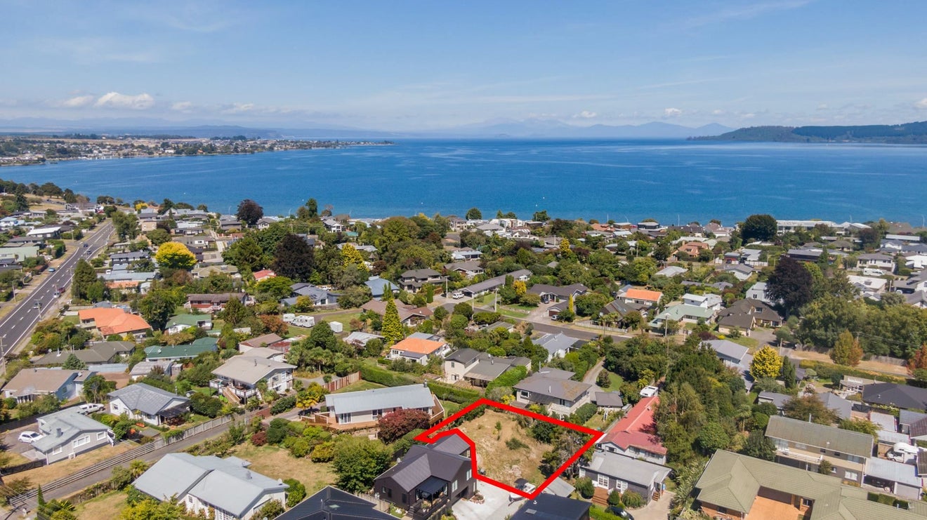 37C Mere Road, Taupo, Taupo - Carousel 1