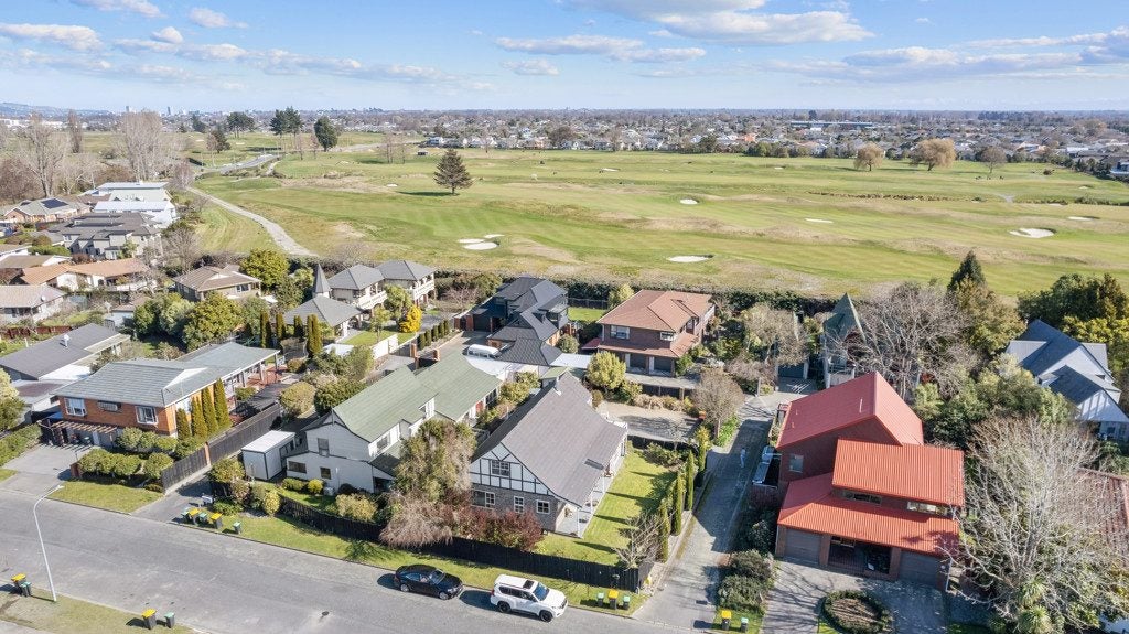 27 Yellowstone Crescent, Burwood, Christchurch - Carousel 21