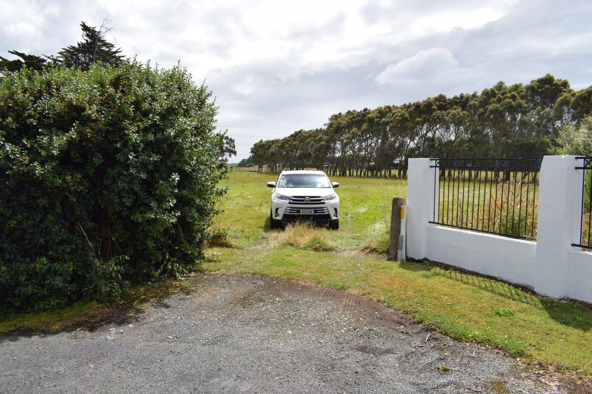 121 Redmayne Road, Waihopai, Invercargill - Carousel 1