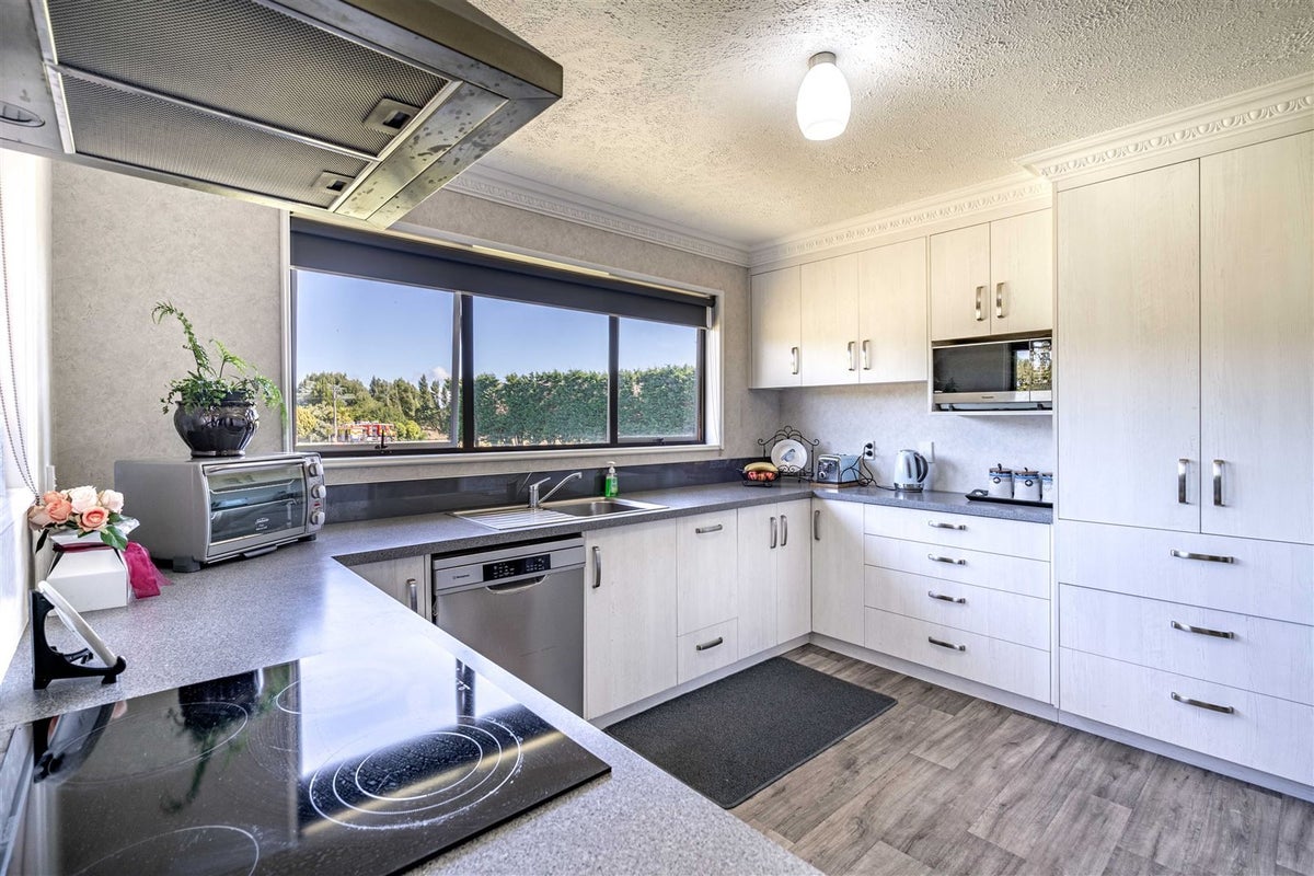 147 East Road, Ascot, Invercargill - Carousel 2