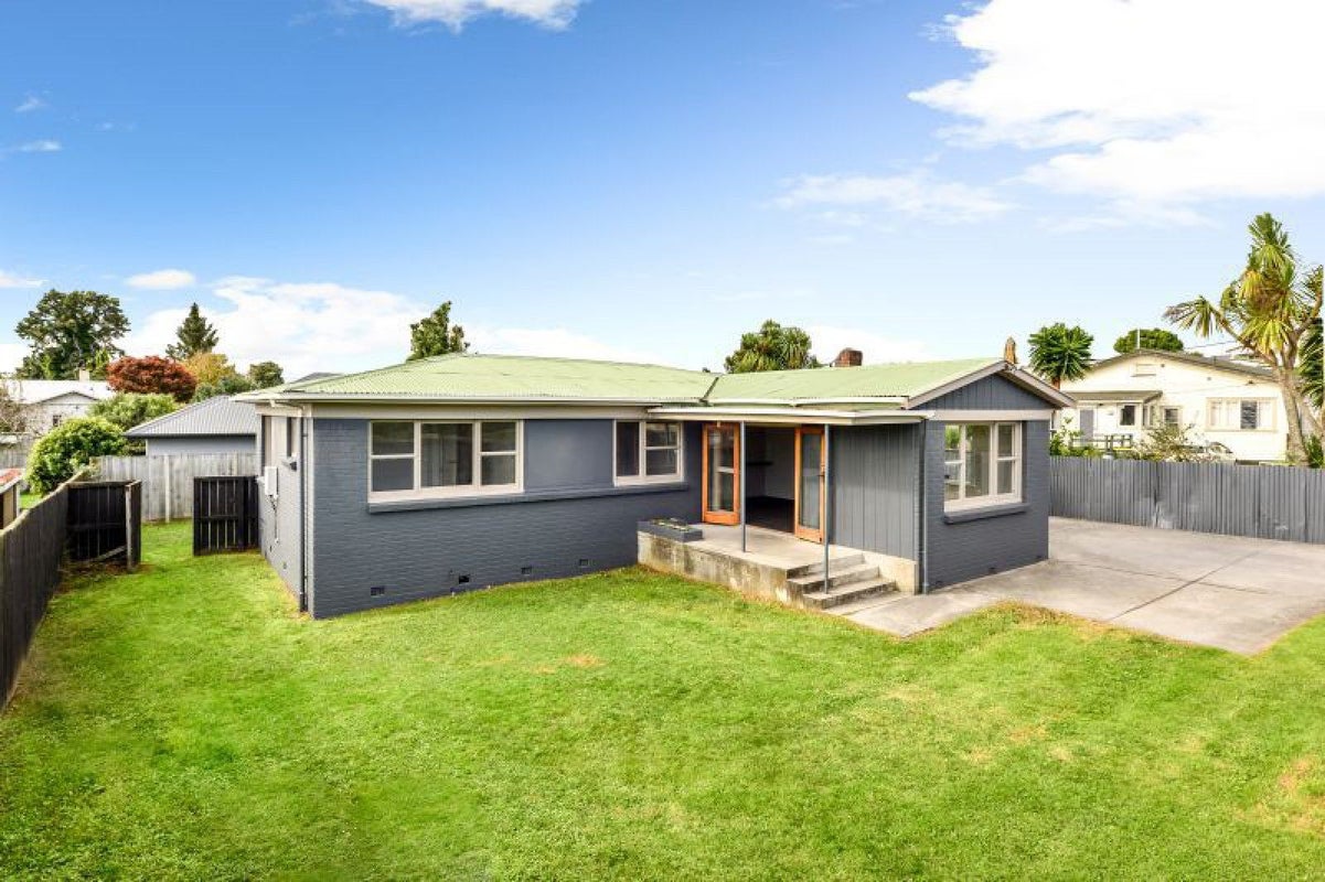 33 Boundary Road, Claudelands, Hamilton - Carousel 2