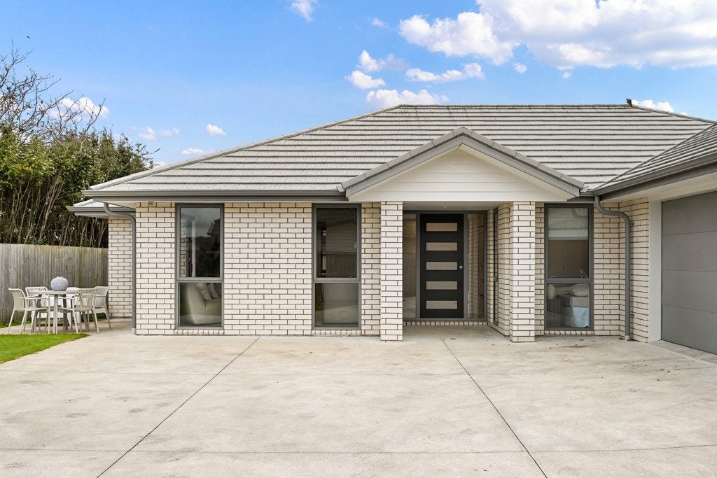 199 Borman Road, Rototuna North, Hamilton - Carousel 2