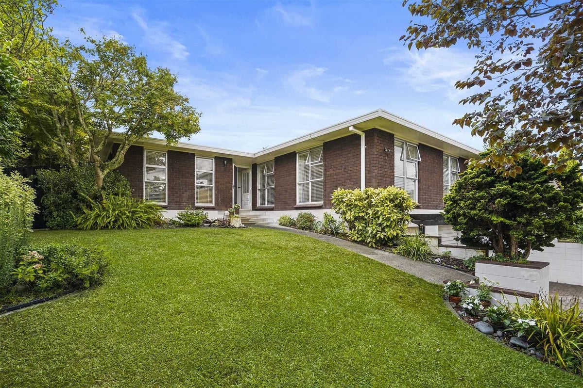 5 Portree Place, Queenwood, Hamilton - Carousel 1